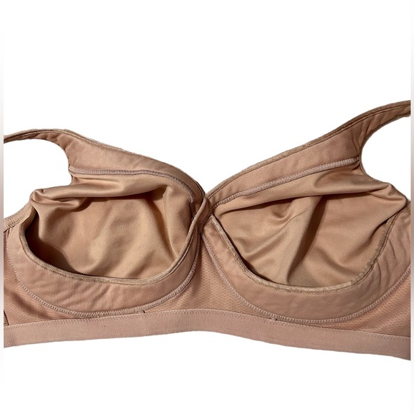 GLAMORISE 42D Wirefree Beige Bra - Picture 5 of 6